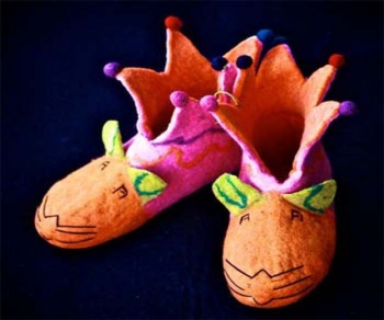 Baby mouse crown shoe